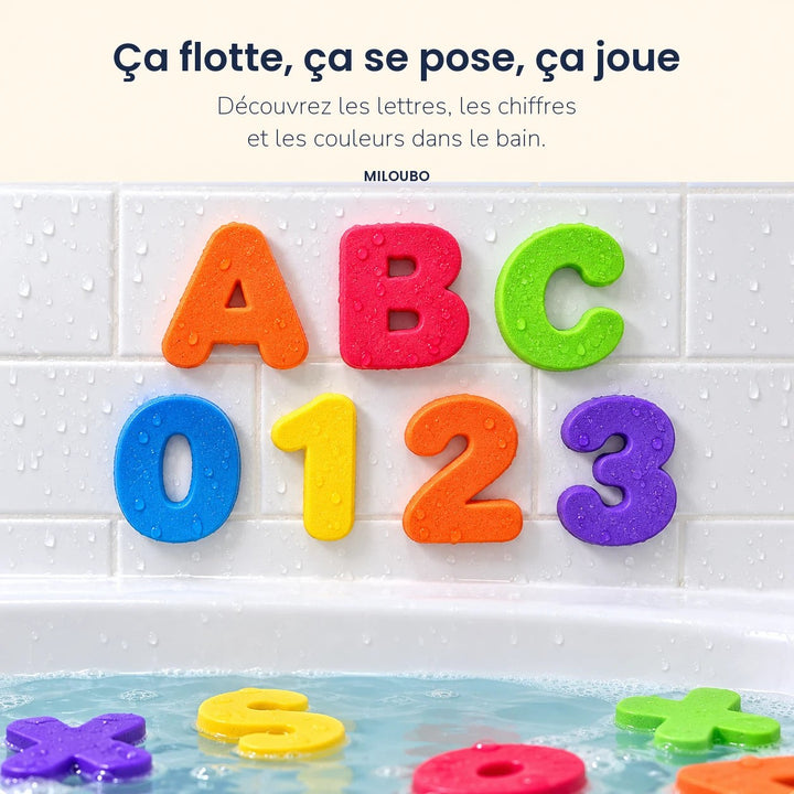 Lettres et chiffres en mousse sur le carrelage mouillé