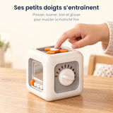 Ses petits doigts s’entraînent — Busy Cube Miloubo