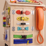Serrures et téléphone de la maison d'activités Miloubo